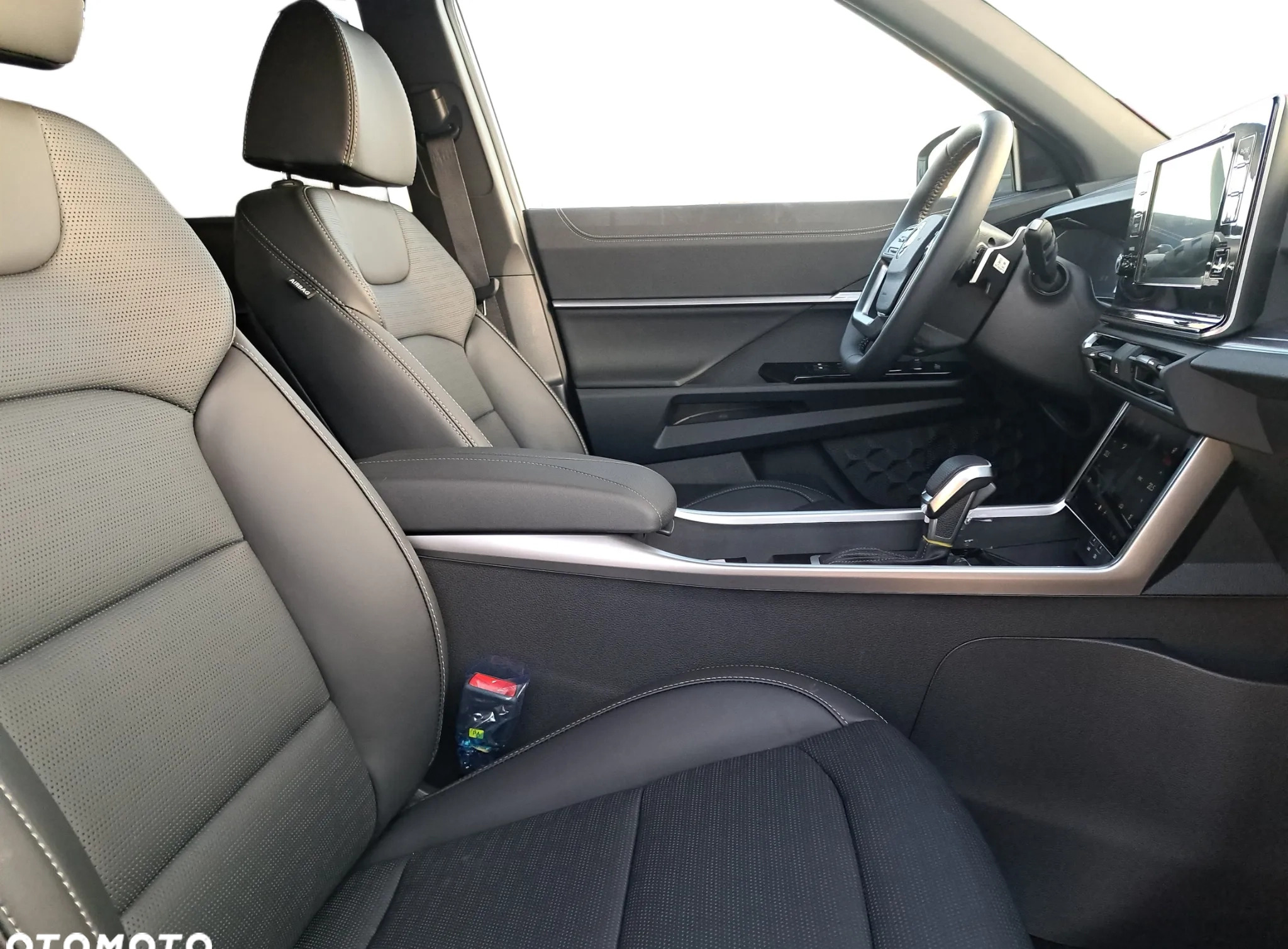 SsangYong Torres cena 182010 przebieg: 10, rok produkcji 2023 z Szprotawa małe 191